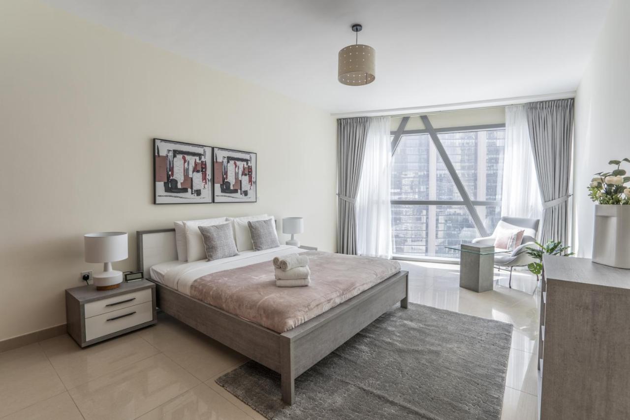Higuests - Luxury Apartment In The Iconic Park Towers Dubai Buitenkant foto